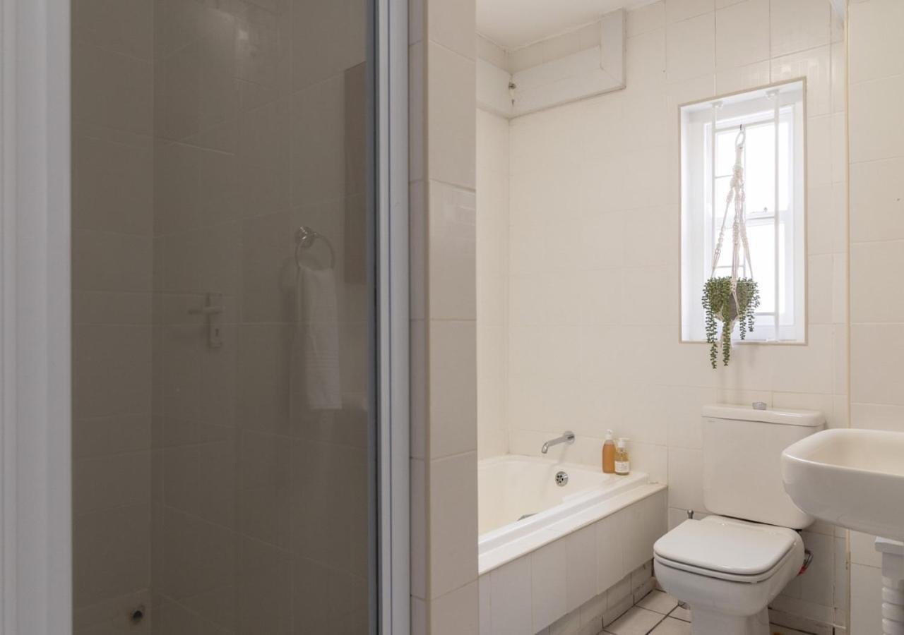 Skiathos At Beachfront Apartments In Shakas Rock Балито Стая снимка