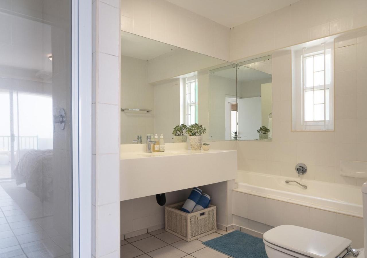 Skiathos At Beachfront Apartments In Shakas Rock Балито Стая снимка